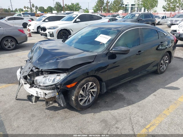 Honda CIVIC EX 2018 2HGFC2F75JH586954 Image 2