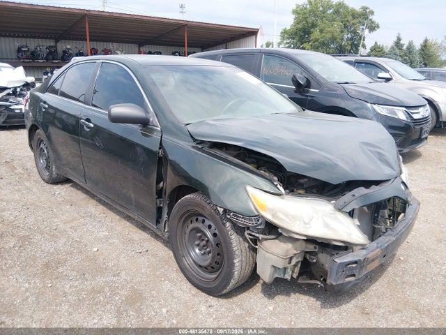 46135478 :رقم المزاد ، 4T4BF3EK1AR055359 vin ، 2010 Toyota Camry Le مزاد بيع