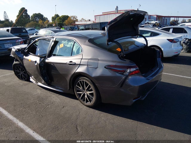 4T1G11AKXPU775941 Toyota CAMRY SE