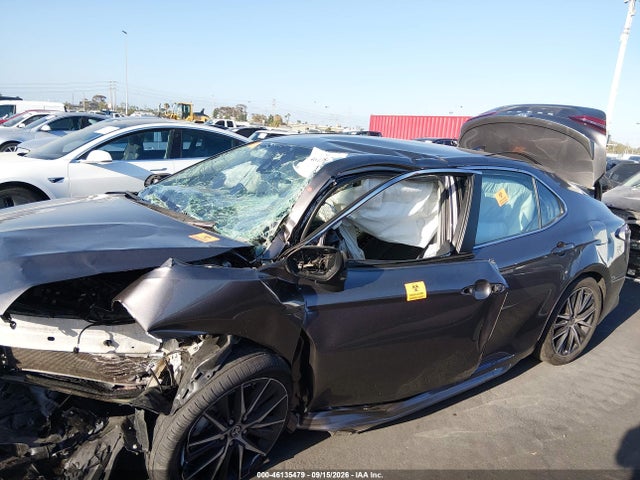 4T1G11AKXPU775941 Toyota CAMRY SE