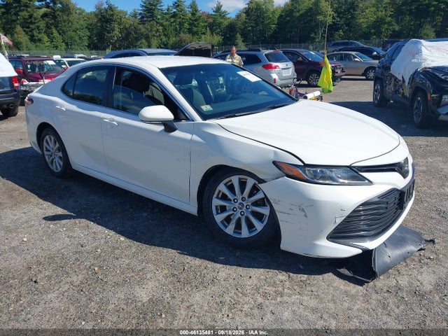 2018 Toyota Camry Le მანქანა იყიდება აუქციონზე, vin: JTNB11HK0J3030127, აუქციონის ნომერი: 46135481