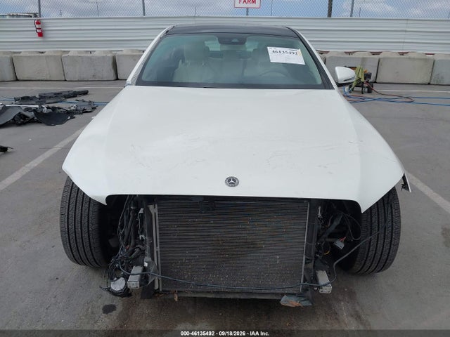 WDDZF4JB8JA373530 Mercedes-Benz E 300
