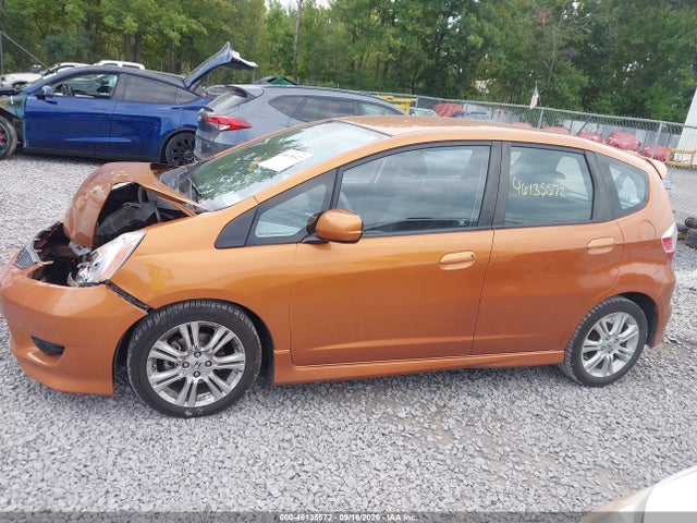 Продажа на аукционе авто 2009 Honda Fit Sport, vin: JHMGE88419S028377, номер лота: 46135572