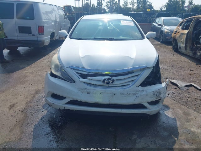Продажа на аукционе авто 2013 Hyundai Sonata Gls, vin: 5NPEB4AC8DH555125, номер лота: 46135594