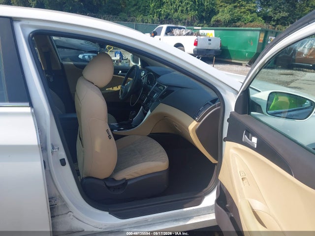 Продажа на аукционе авто 2013 Hyundai Sonata Gls, vin: 5NPEB4AC8DH555125, номер лота: 46135594