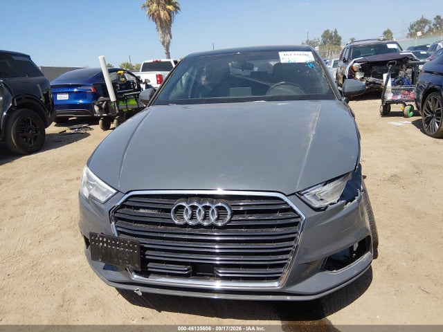 WAUBEGFF2K1022526 Audi A3 45 Premium