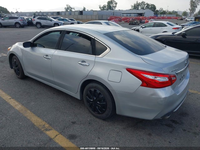 Nissan Altima 2.5 S 2017 1N4AL3AP1HN353649 Image 3