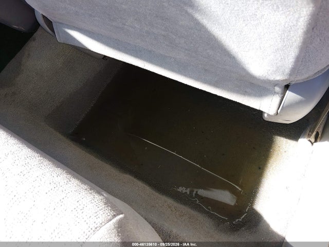 46135610 :رقم المزاد ، 2T1BR32E93C097363 vin ، 2003 Toyota Corolla Ce مزاد بيع