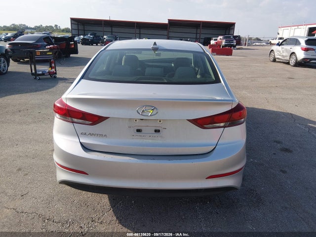 Продажа на аукционе авто 2018 Hyundai Elantra Sel, vin: 5NPD84LF5JH399820, номер лота: 46135620