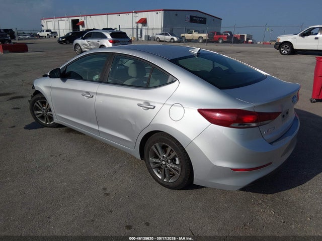 Продажа на аукционе авто 2018 Hyundai Elantra Sel, vin: 5NPD84LF5JH399820, номер лота: 46135620