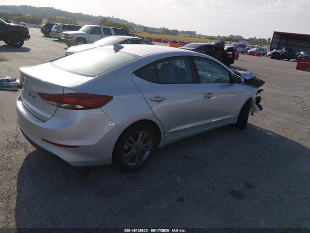 Продажа на аукционе авто 2018 Hyundai Elantra Sel, vin: 5NPD84LF5JH399820, номер лота: 46135620
