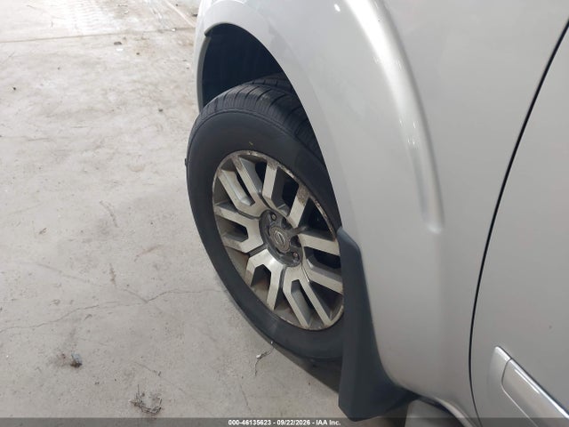 2010 Nissan Pathfinder Le მანქანა იყიდება აუქციონზე, vin: 5N1AR1NB5AC613530, აუქციონის ნომერი: 46135623