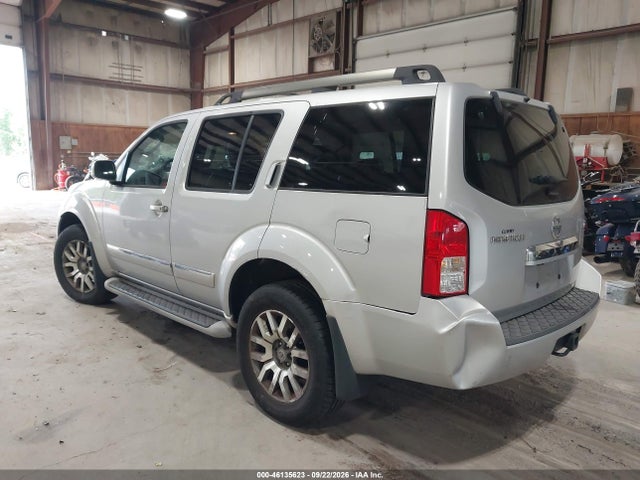 2010 Nissan Pathfinder Le მანქანა იყიდება აუქციონზე, vin: 5N1AR1NB5AC613530, აუქციონის ნომერი: 46135623