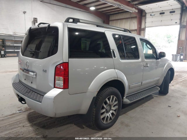 2010 Nissan Pathfinder Le მანქანა იყიდება აუქციონზე, vin: 5N1AR1NB5AC613530, აუქციონის ნომერი: 46135623
