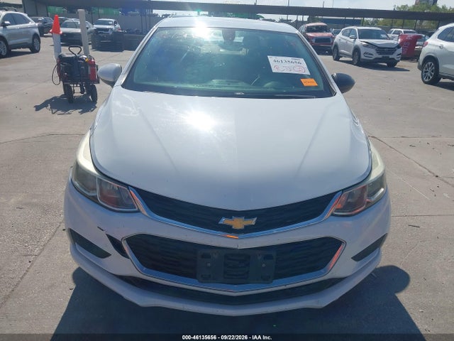 46135656 :رقم المزاد ، 1G1BC5SM9J7222776 vin ، 2018 Chevrolet Cruze Ls Auto مزاد بيع