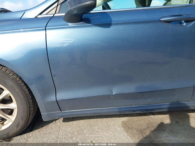 46135732 :رقم المزاد ، 3FA6P0G79JR226652 vin ، 2018 Ford Fusion S مزاد بيع