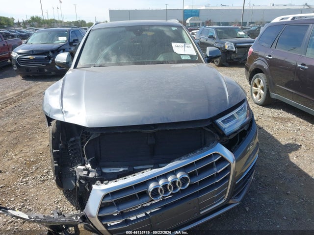 2018 Audi Q5 2.0t Premium/2.0t Tech Premium მანქანა იყიდება აუქციონზე, vin: WA1BNBFY7J2113463, აუქციონის ნომერი: 46135789