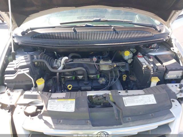 46135790 :رقم المزاد ، 2C4GP44R45R513629 vin ، 2005 Chrysler Town & Country Lx مزاد بيع