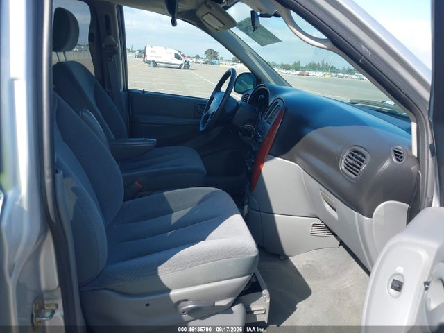 46135790 :رقم المزاد ، 2C4GP44R45R513629 vin ، 2005 Chrysler Town & Country Lx مزاد بيع