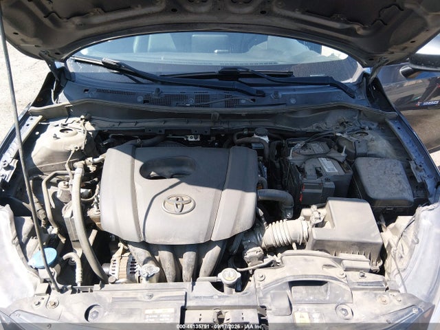 3MYDLBYV0KY521296 Toyota Yaris Xle