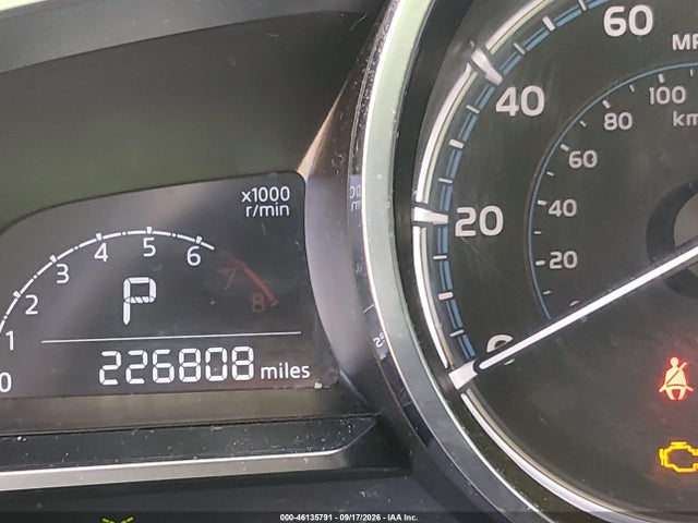3MYDLBYV0KY521296 Toyota Yaris Xle