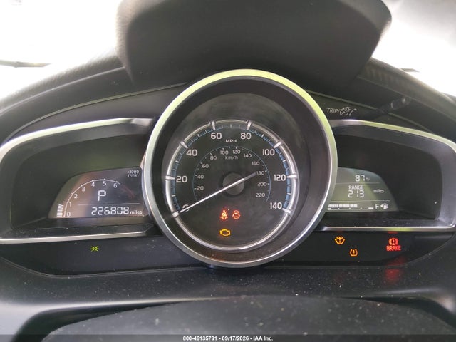 3MYDLBYV0KY521296 Toyota Yaris Xle