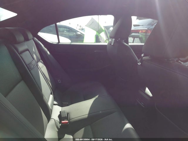 Продаж на аукціоні авто 2023 Lexus Is 300, vin: JTHDA1D28P5124058, номер лоту: 46135804