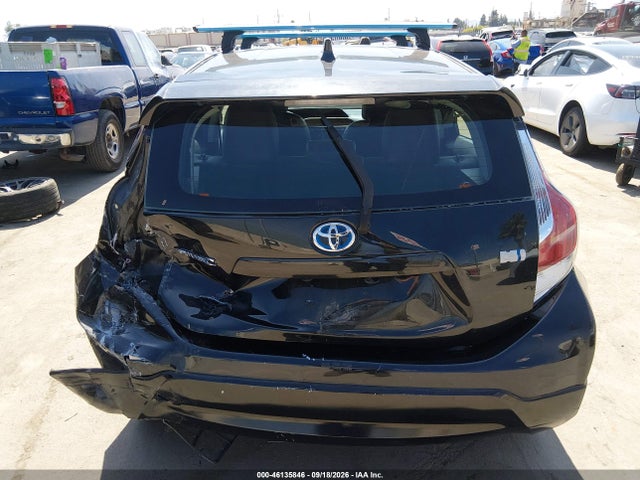 Toyota Prius C Four 2017 JTDKDTB37H1592430 Image 15