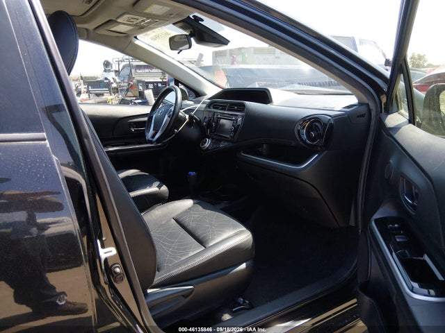 Toyota Prius C Four 2017 JTDKDTB37H1592430 Image 5