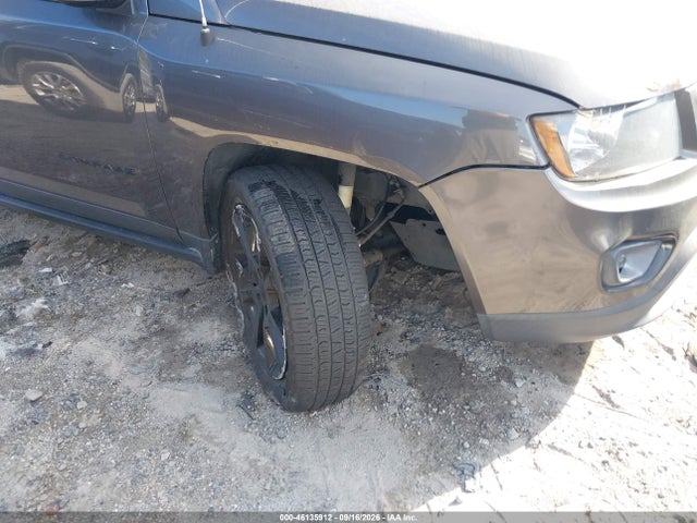 46135912 :رقم المزاد ، 1C4NJCBAXFD264709 vin ، 2015 Jeep Compass Altitude Edition مزاد بيع