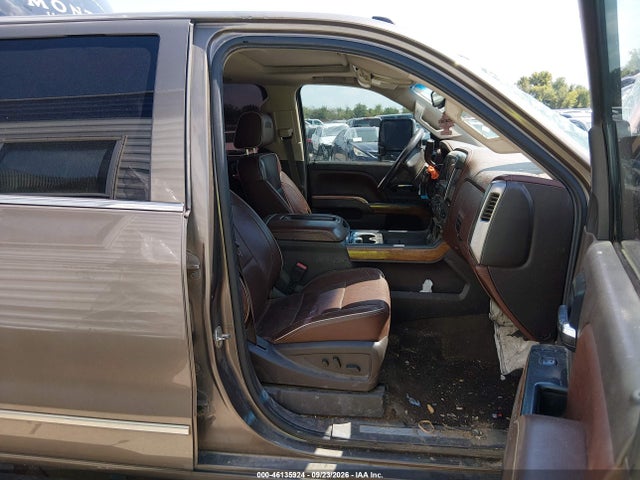 46135924 :رقم المزاد ، 1GC4K1E87FF553993 vin ، 2015 Chevrolet Silverado 3500hd High Country مزاد بيع
