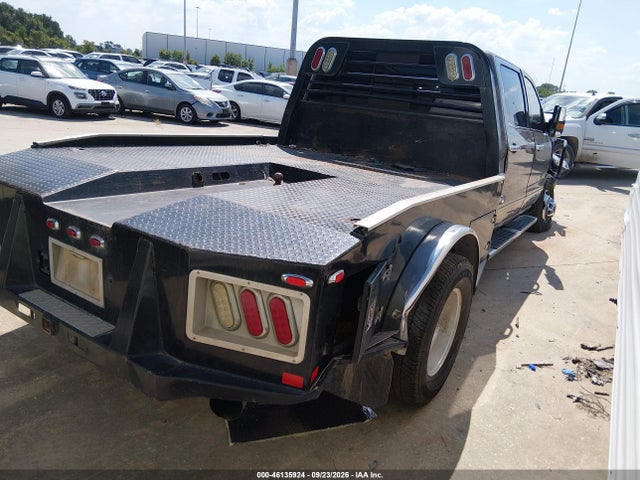 46135924 :رقم المزاد ، 1GC4K1E87FF553993 vin ، 2015 Chevrolet Silverado 3500hd High Country مزاد بيع