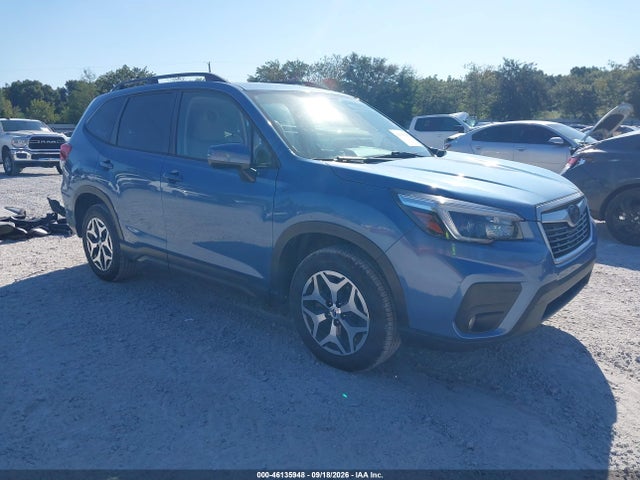 2021 Subaru Forester Premium მანქანა იყიდება აუქციონზე, vin: JF2SKAJCXMH588807, აუქციონის ნომერი: 46135948