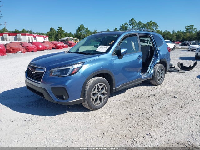 2021 Subaru Forester Premium მანქანა იყიდება აუქციონზე, vin: JF2SKAJCXMH588807, აუქციონის ნომერი: 46135948