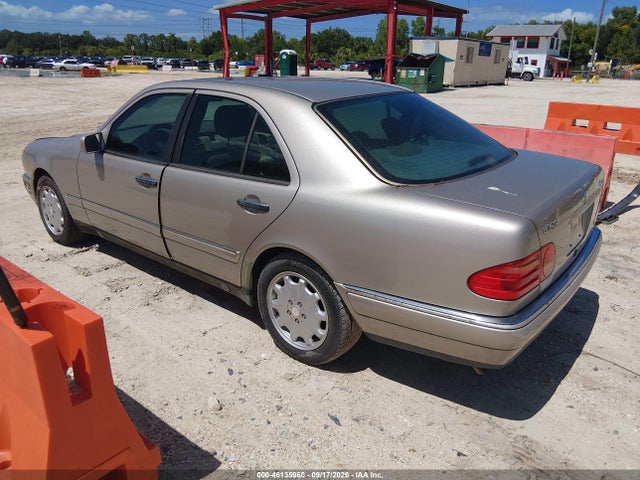 Aukcja sprzedaży 1999 Mercedes-benz E 320 Awd, vin: WDBJF82H8XX020954, numer aukcji: 46135960