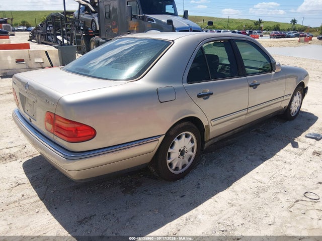 Aukcja sprzedaży 1999 Mercedes-benz E 320 Awd, vin: WDBJF82H8XX020954, numer aukcji: 46135960