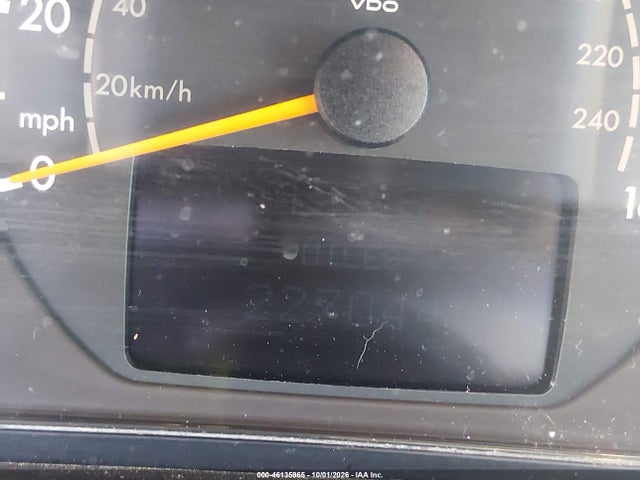 46135965 :رقم المزاد ، WDBJF65J61B332388 vin ، 2001 Mercedes-benz E 320 مزاد بيع
