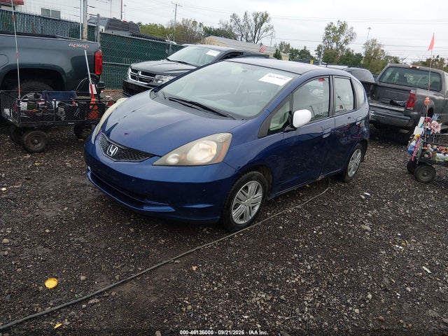 Продажа на аукционе авто 2013 Honda Fit, vin: JHMGE8G30DC014109, номер лота: 46136000