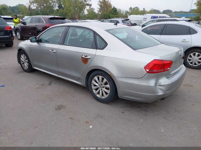 Продажа на аукционе авто 2013 Volkswagen Passat 2.5l S, vin: 1VWAP7A38DC062703, номер лота: 46136008