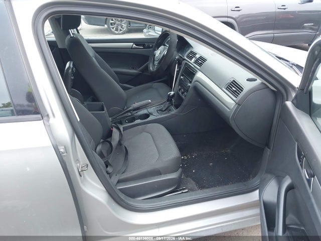 Продажа на аукционе авто 2013 Volkswagen Passat 2.5l S, vin: 1VWAP7A38DC062703, номер лота: 46136008