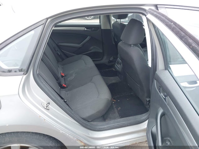 Продажа на аукционе авто 2013 Volkswagen Passat 2.5l S, vin: 1VWAP7A38DC062703, номер лота: 46136008