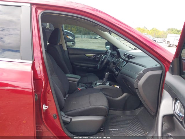 46136014 :رقم المزاد ، 5N1AT2MT2JC748076 vin ، 2018 Nissan Rogue Sv مزاد بيع