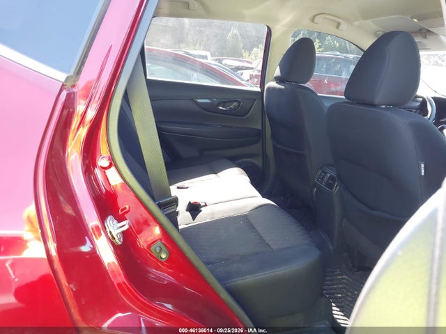 46136014 :رقم المزاد ، 5N1AT2MT2JC748076 vin ، 2018 Nissan Rogue Sv مزاد بيع