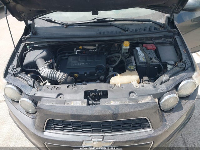 Chevrolet Sonic Lt Auto 2014 1G1JC5SB8E4119026 Image 10