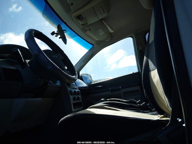 Aukcja sprzedaży 2010 Chrysler Town & Country Lx, vin: 2A4RR4DE4AR374056, numer aukcji: 46136050
