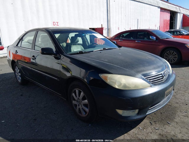 46136135 :رقم المزاد ، 4T1BE32K25U043311 vin ، 2005 Toyota Camry Xle مزاد بيع