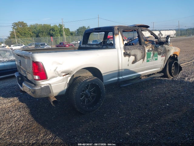 Продаж на аукціоні авто 2017 Ram 2500 Tradesman  4x4 6'4 Box, vin: 3C6UR5CL7HG657998, номер лоту: 46136157