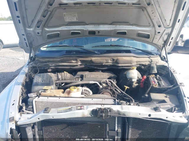 46136182 :رقم المزاد ، 1D7HU18D15S182894 vin ، 2005 Dodge Ram 1500 Slt/laramie مزاد بيع