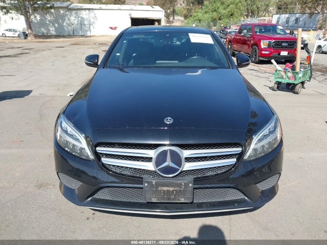 55SWF8DB6KU288841 Mercedes-Benz C 300