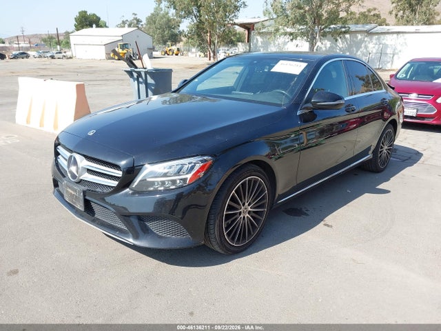 55SWF8DB6KU288841 Mercedes-Benz C 300